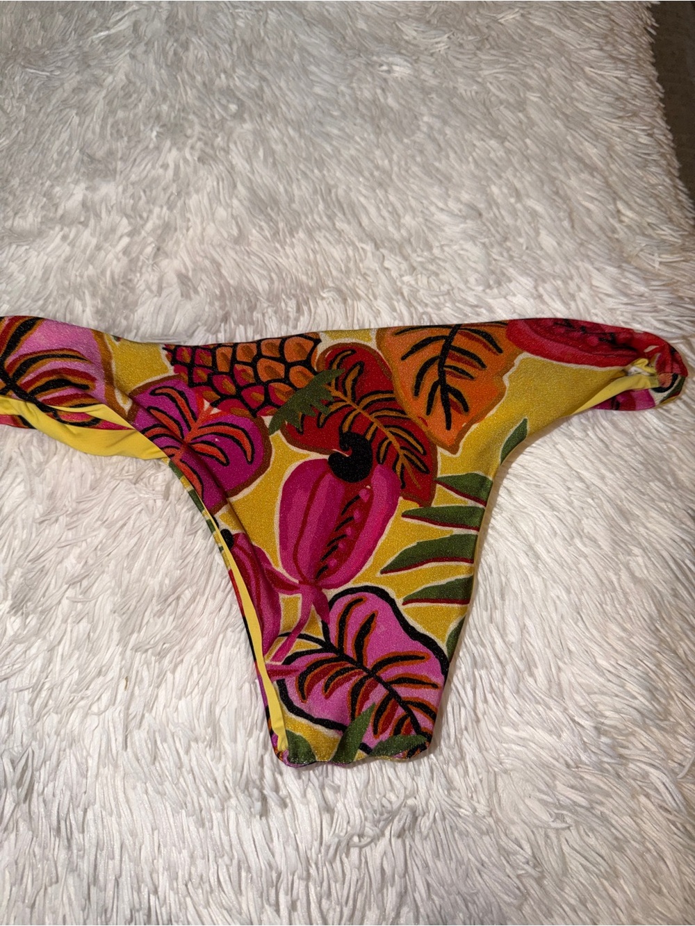 FARM Rio Yellow Multi Tropical Ruffle Bikini - Picture 5 of 6